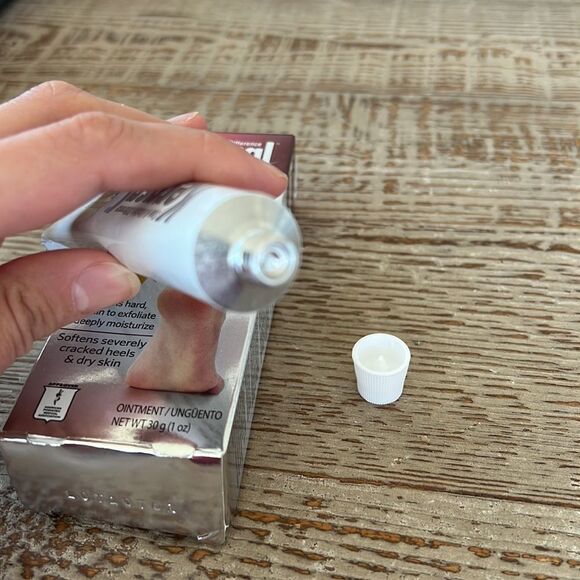 Kerasal intensive foot repair - Picture 2 of 3